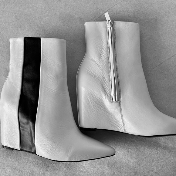 NWT - Calvin Klein White and Black Leather Ankle Boots - Picture 8 of 15